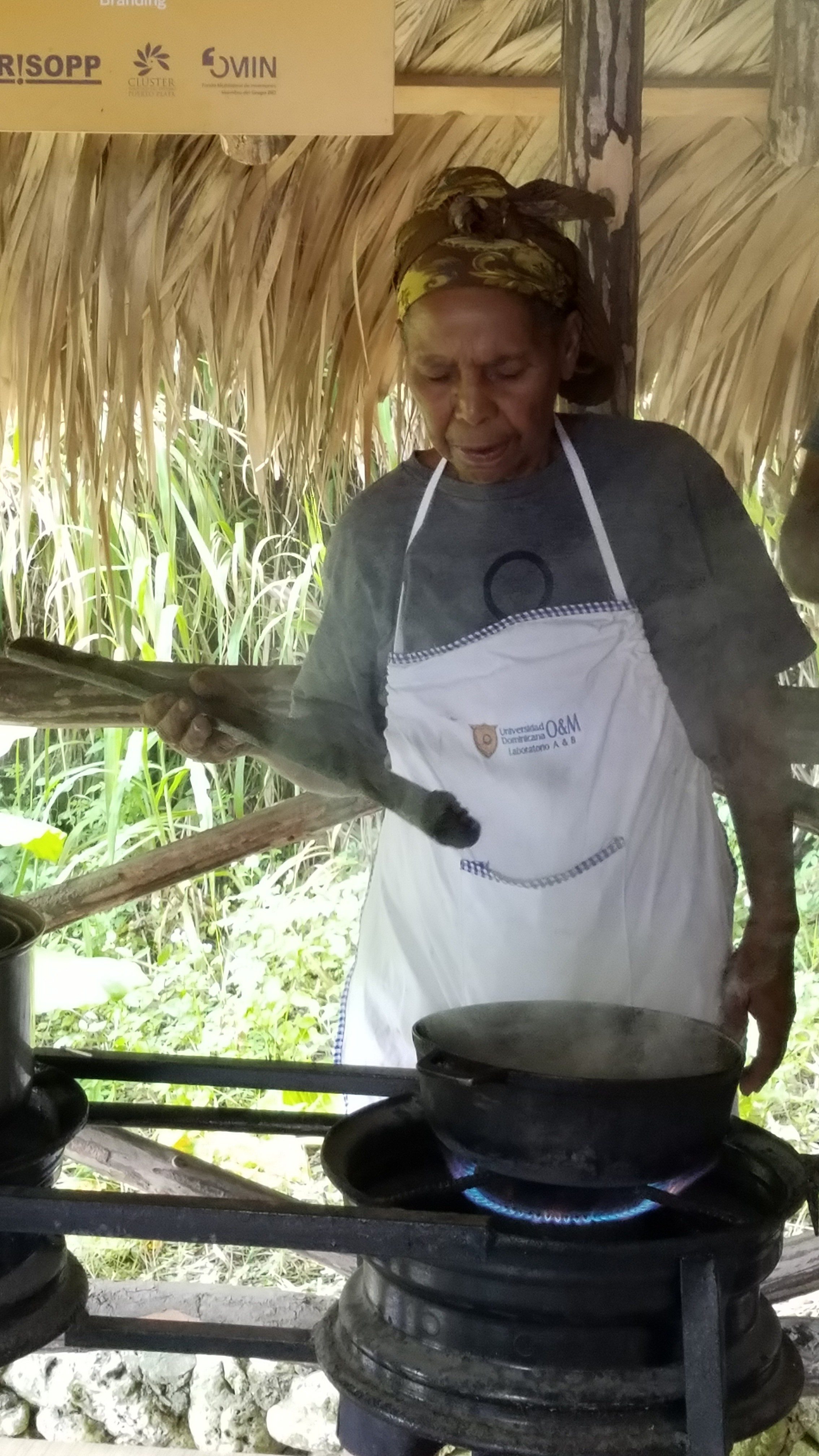 Roasting the coffee beans